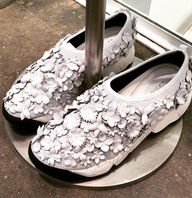 dior shoes with flowers